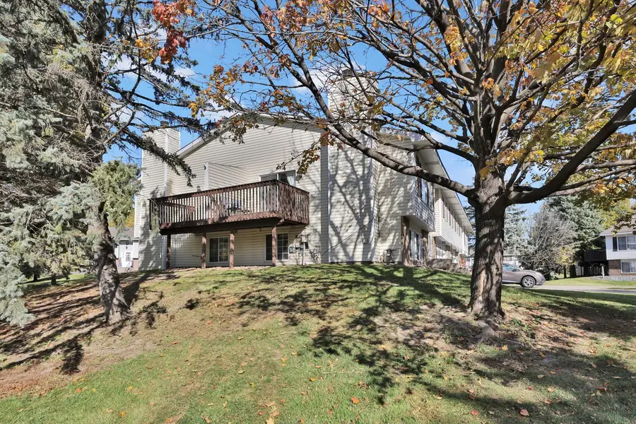 7665 Afton Court, Woodbury, MN 55125 - Image #2