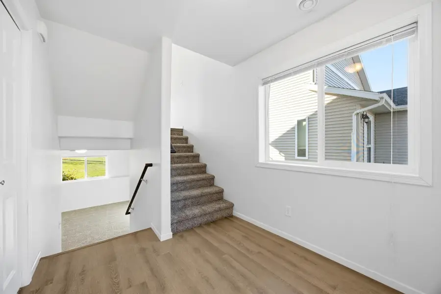 433 Foxtail Drive, West Fargo, ND 58078 - Image #3