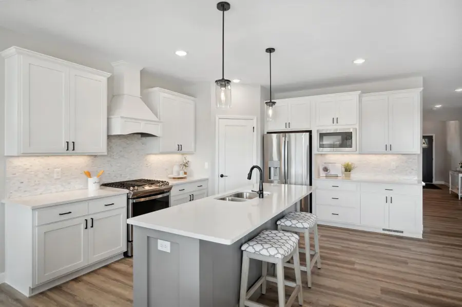 23720 Vintage Street Nw, Saint Francis, MN 55070 - Image #2