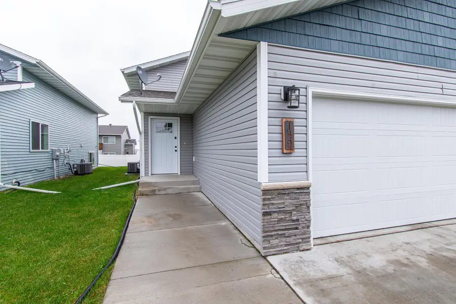 149 Pine Avenue, Mapleton, ND 58059 - Image #2