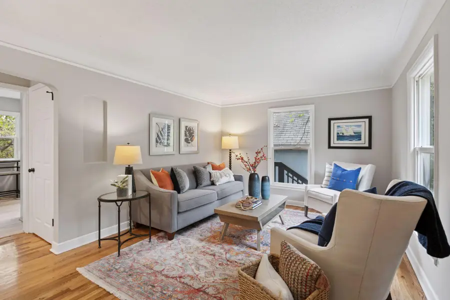 1122 6th Street E, Saint Paul, MN 55106 - Image #2