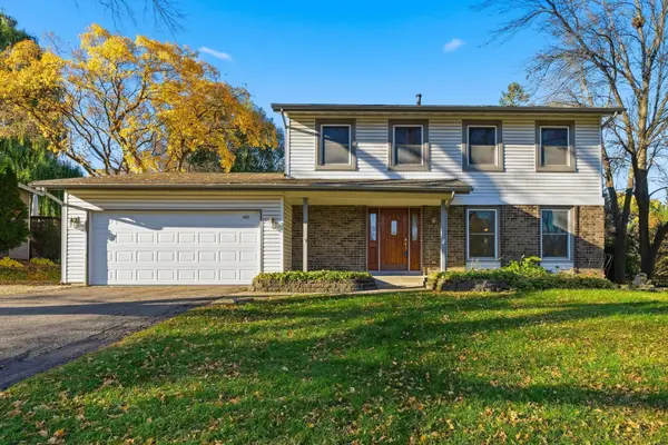 12540 Fescue Court, Eden Prairie, MN 55347