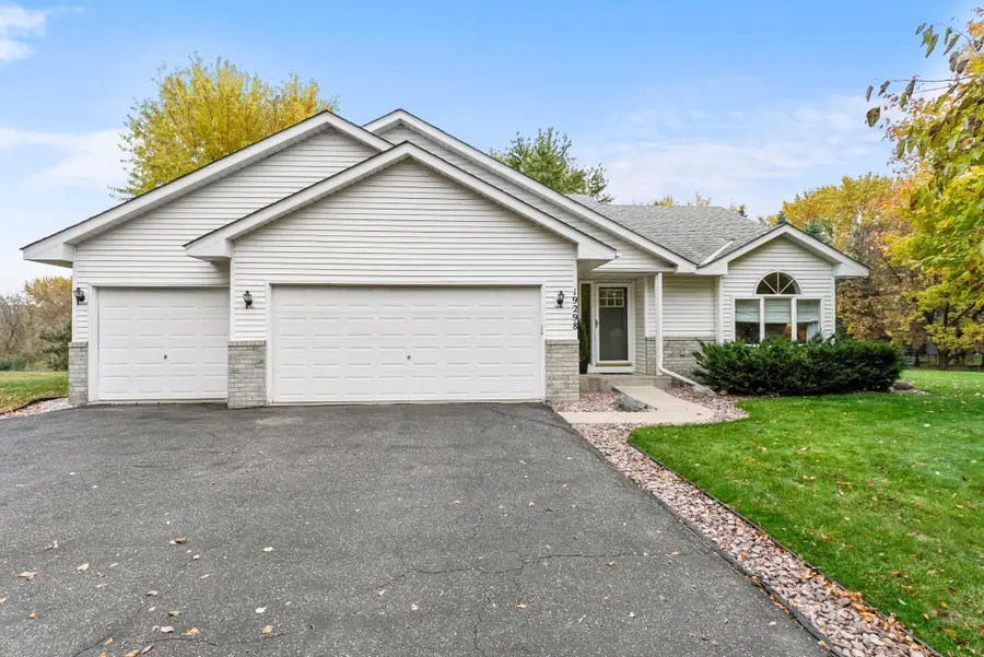 19298 Evening Star Way, Farmington, MN 55024 - Image #3