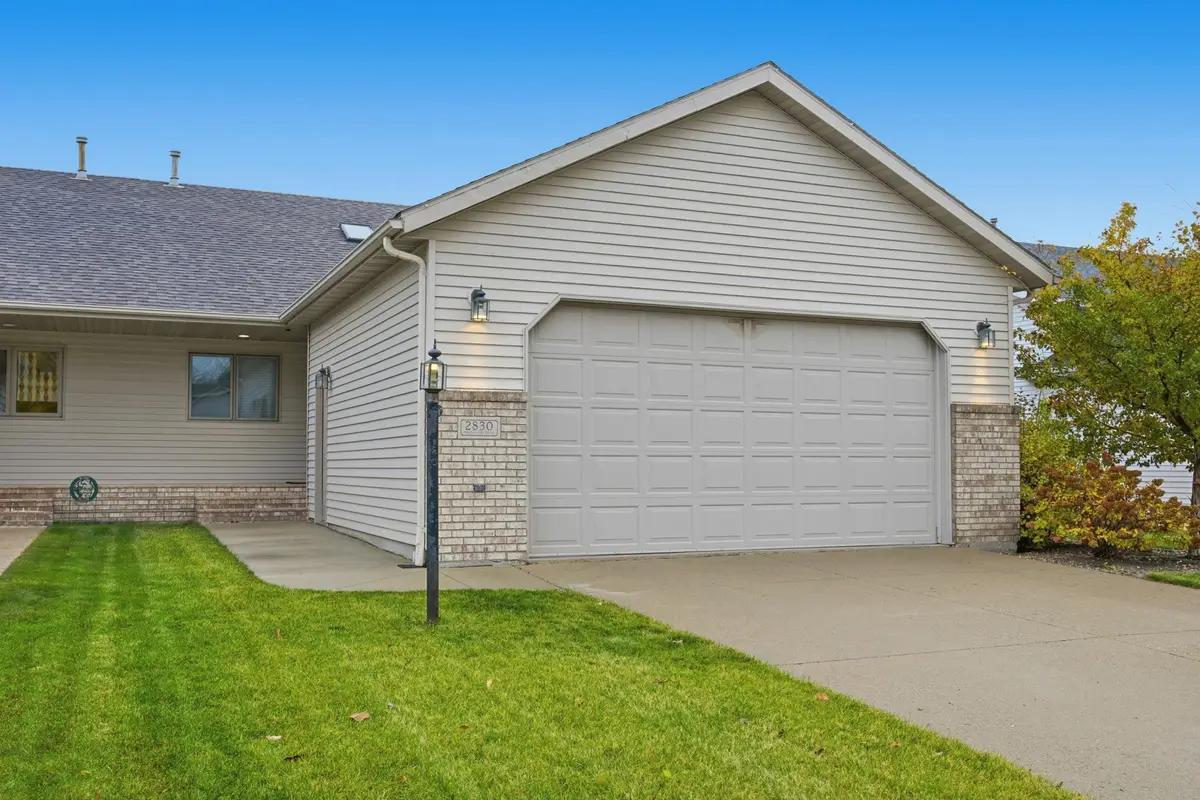 2830 Wheatland Drive S, Fargo, ND 58103 - Image #1
