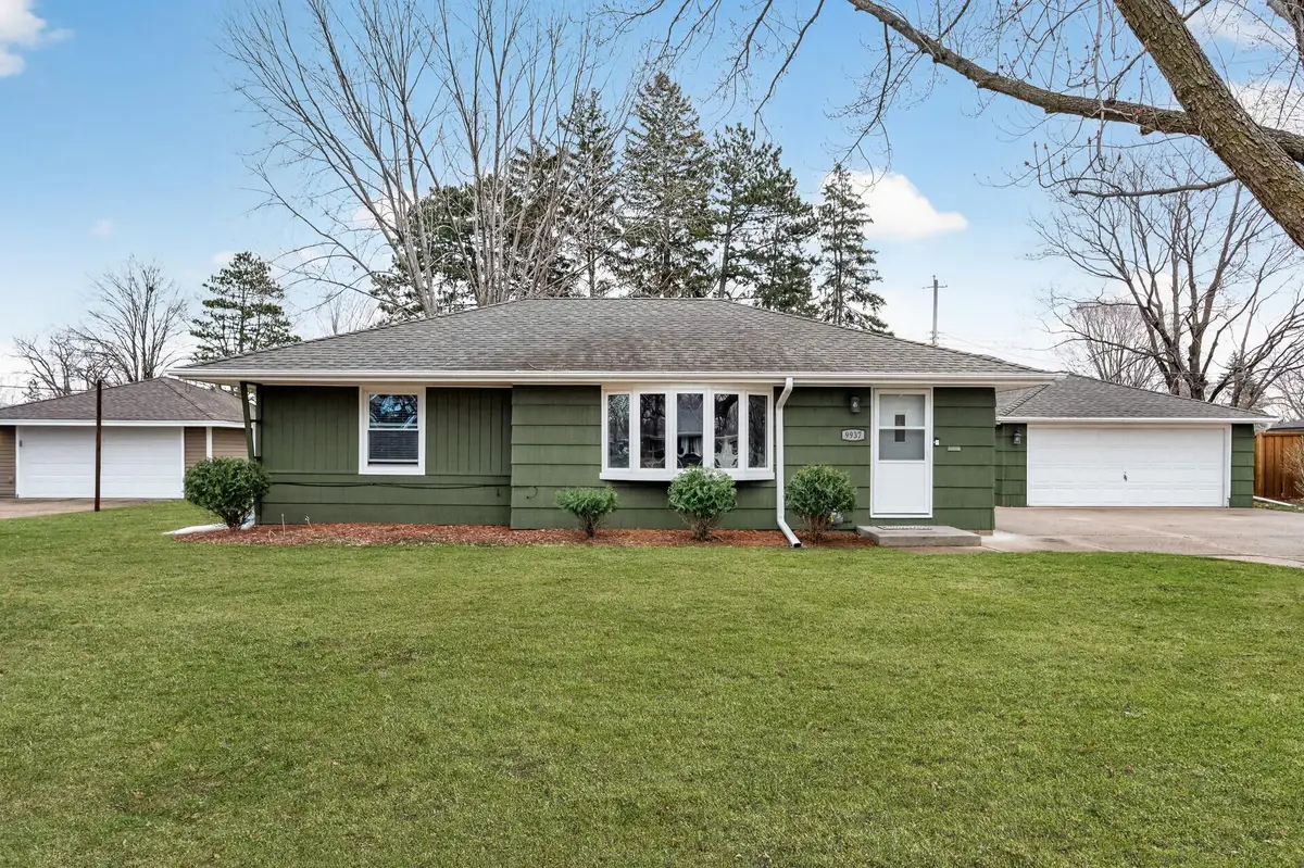 9937 Columbus Avenue S, Bloomington, MN 55420 - #1