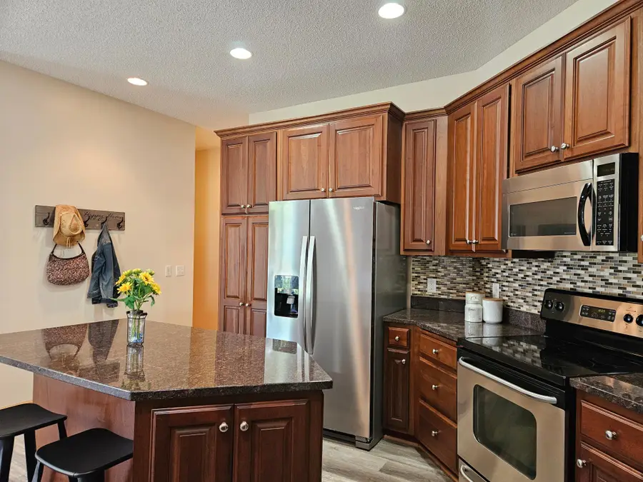 13954 Shoreside Circle, Savage, MN 55378 - Image #2