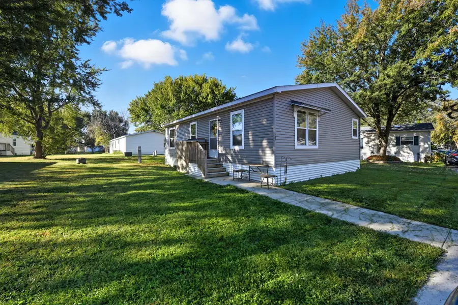 134 Anthony Drive #31, Lakeville, MN 55044 - Image #2