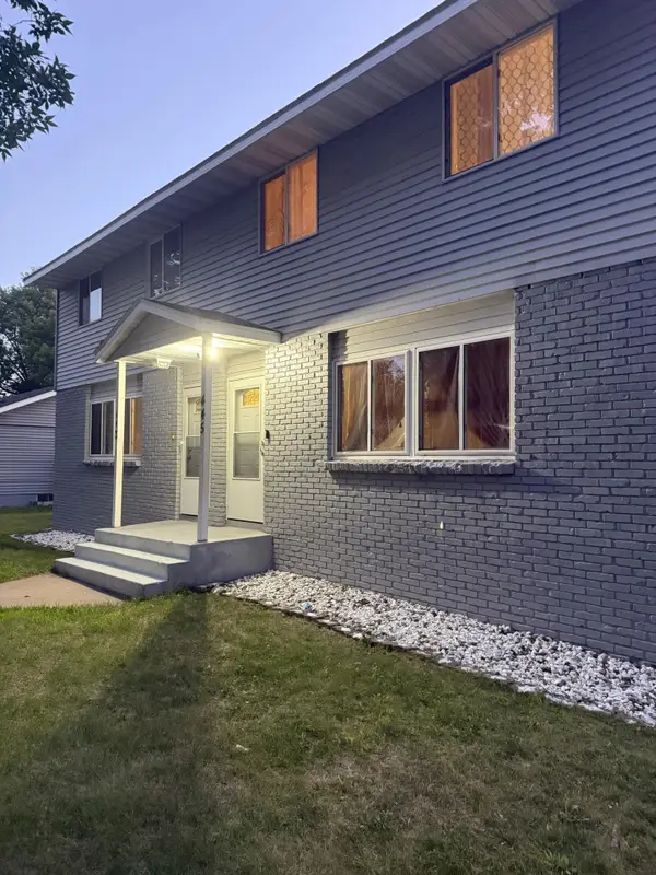 443 32nd Avenue N, Saint Cloud, MN 56303