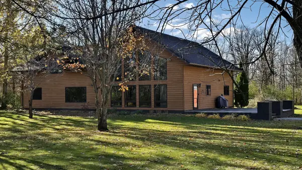 463 Byes Avenue Nw, Solway, MN 56678