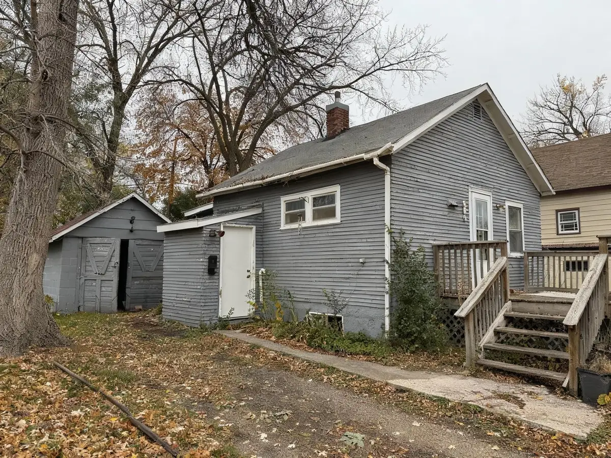 805 Aurdal Avenue, Fergus Falls, MN 56537 - Image #1