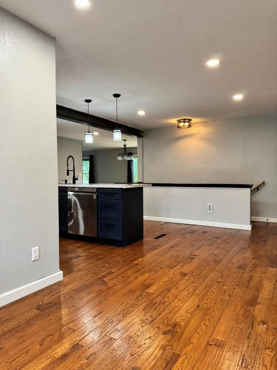 704 Miller Avenue, Windom, MN 56101 - Image #3