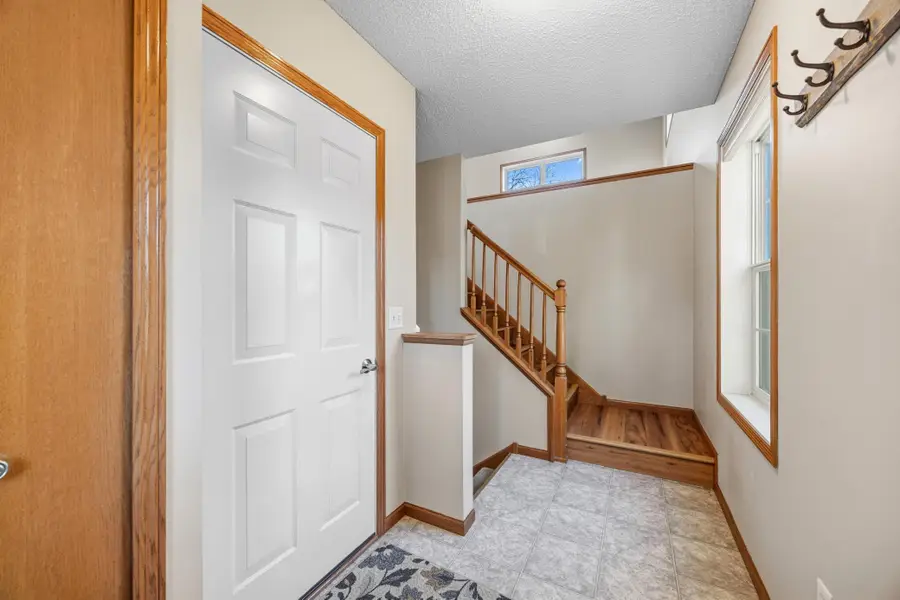 314 Campfire Curve, Chaska, MN 55318 - Image #2