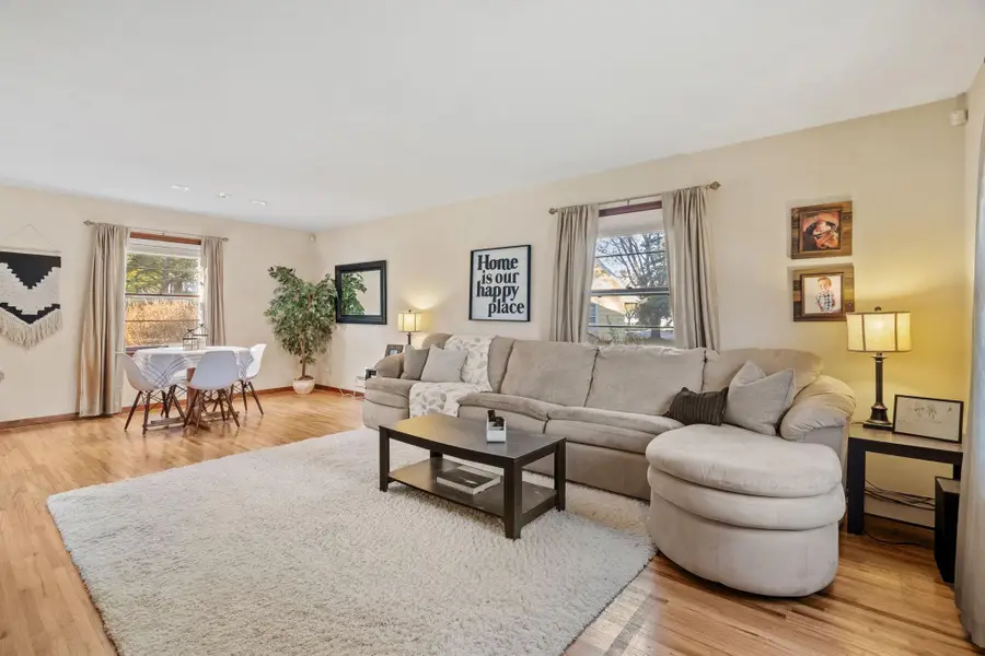 8948 Hallmark Avenue S, Cottage Grove, MN 55016 - Image #3