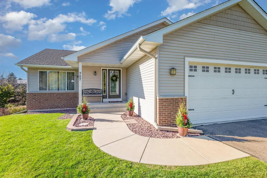 757 Pleasant Avenue, Saint Paul Park, MN 55071 - Image #2