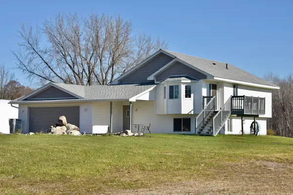 16523 165th Street Ne, Foley, MN 56329