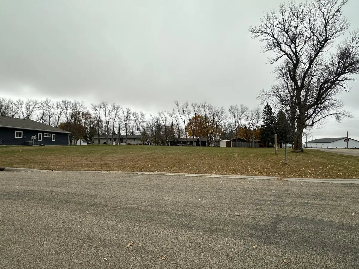 315 Mueller Drive, Hendricks, MN 56136 - #1