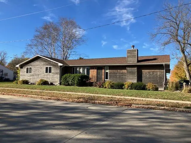 510 Birch Avenue N, New Richland, MN 56072 - Image #1