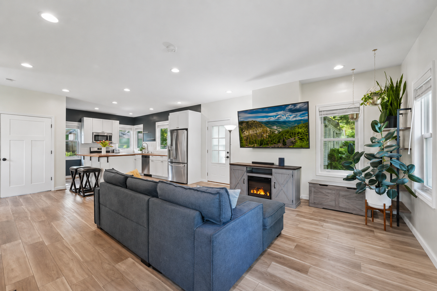 113 Van Buren Avenue S, Hopkins, MN 55343 - #2