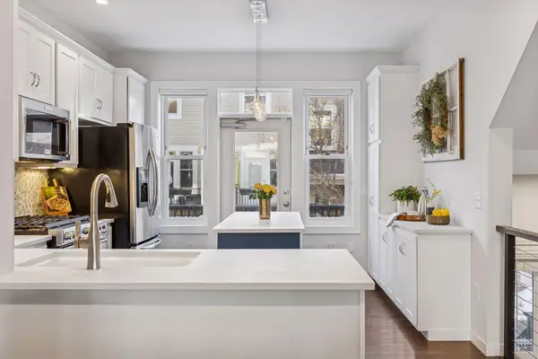 37 4th Avenue N #103, Minneapolis, MN 55401