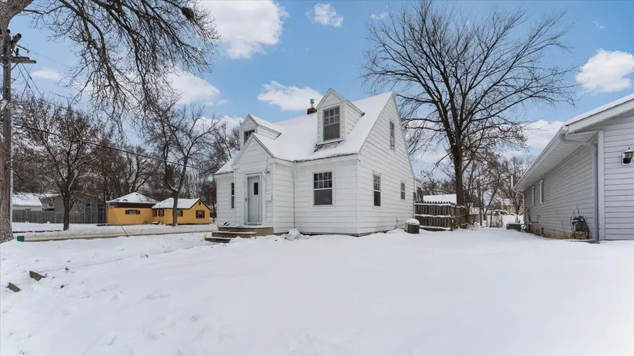 401 Julii Street, Willmar, MN 56201 - Image #2
