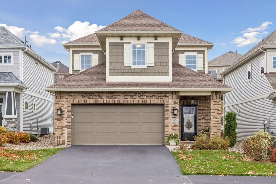 2304 Hillcrest Drive, Hudson, WI 54016 - Image #2