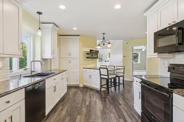 1901 Westridge Circle, Stillwater, MN 55082