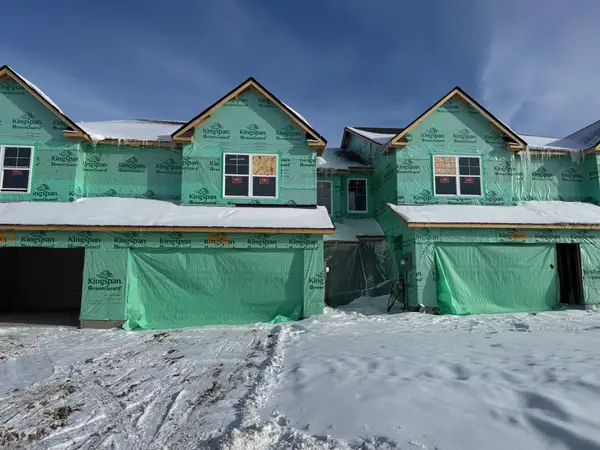 182 Huntington Drive, Waconia, MN 55387