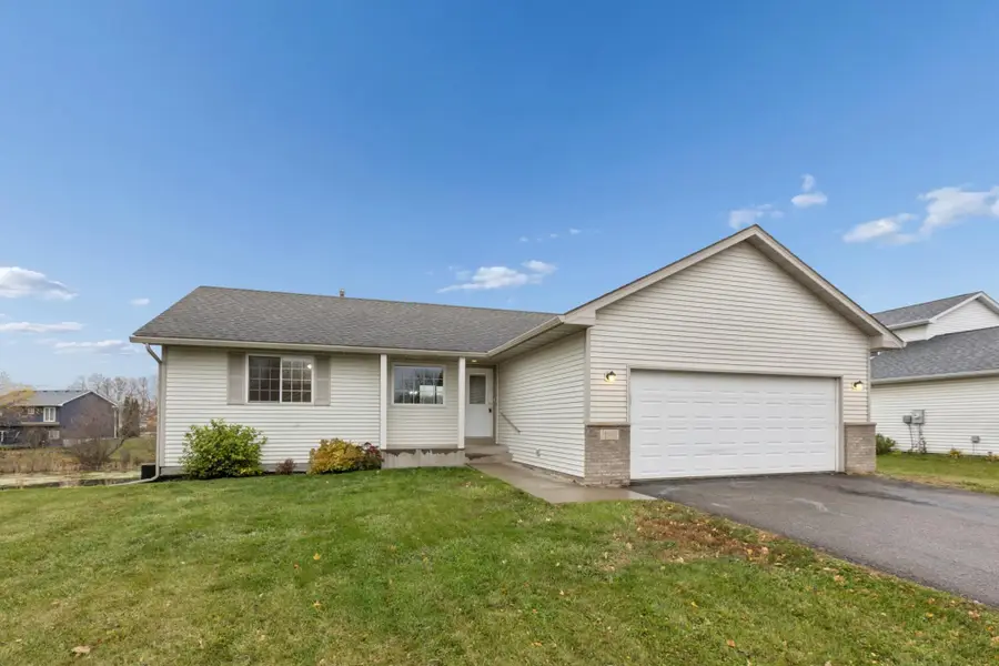 110 Summerfield Drive, Waverly, MN 55390 - Image #2