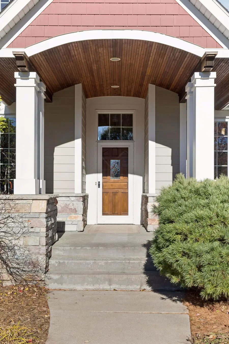 1095 Scarborough Lane, Woodbury, MN 55125 - Image #2