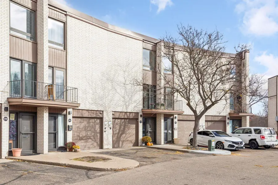 125 Mcknight Road N #K, Saint Paul, MN 55119 - Image #2