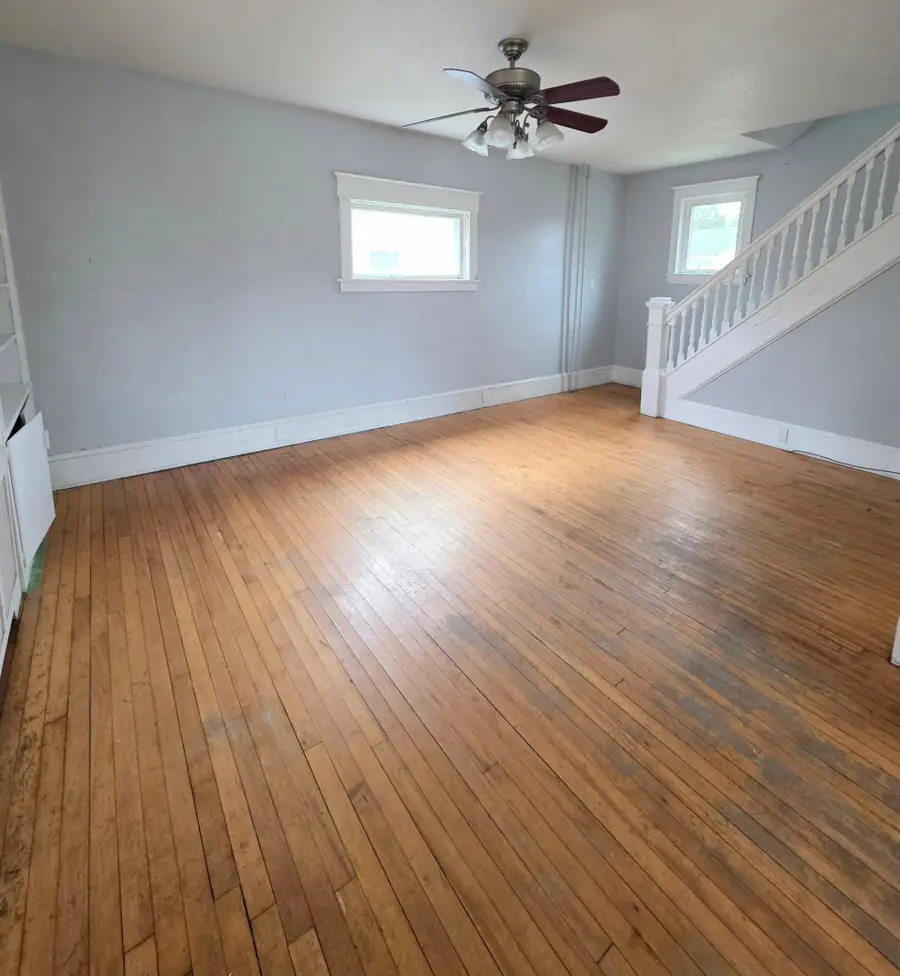 2023 6th Avenue E, Hibbing, MN 55746 - Image #3