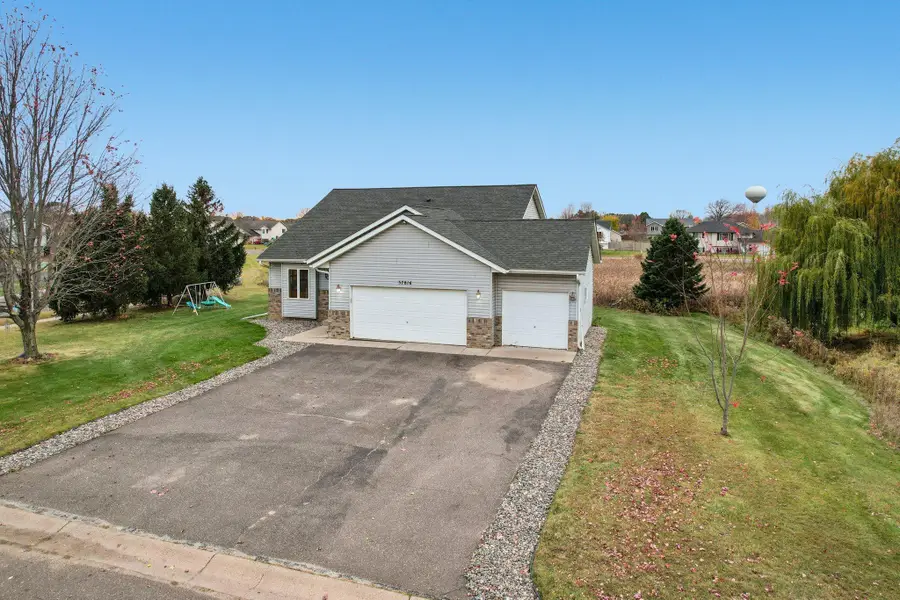 37816 Hawthorne Avenue, North Branch, MN 55056 - Image #2