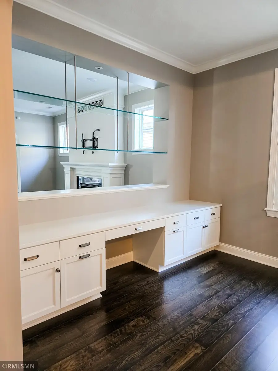 5014 Dale Ridge Road, Woodbury, MN 55129 - Image #3