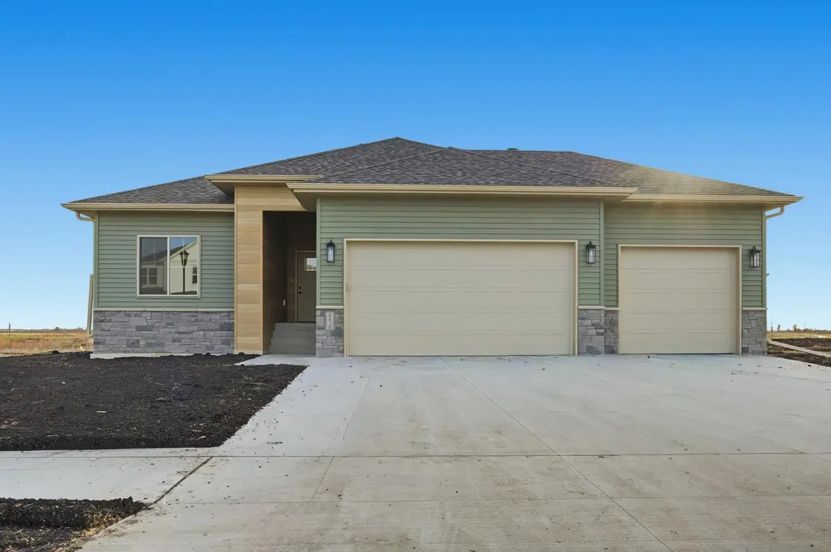 8438 61st Street S, Horace, ND 58047 - #1