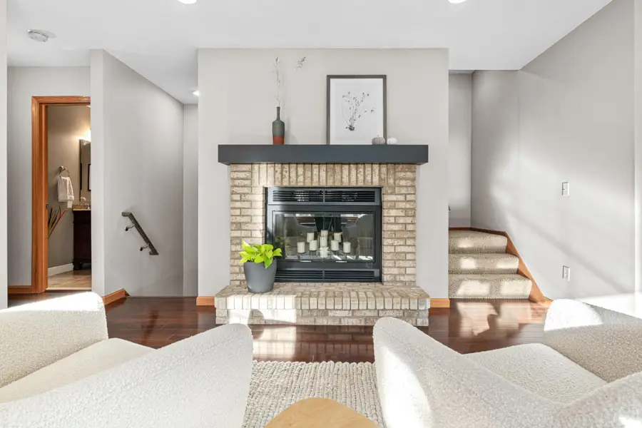 14730 Oak Run Lane, Burnsville, MN 55306 - Image #2