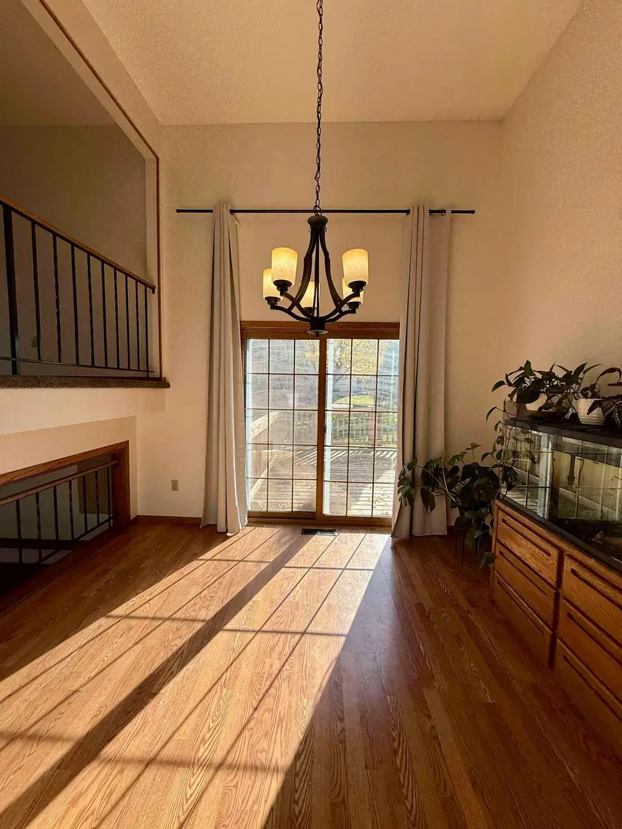 2249 Heath Avenue N, Oakdale, MN 55128 - Image #2