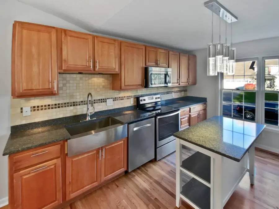 12595 Driftwood Court, Apple Valley, MN 55124 - Image #2