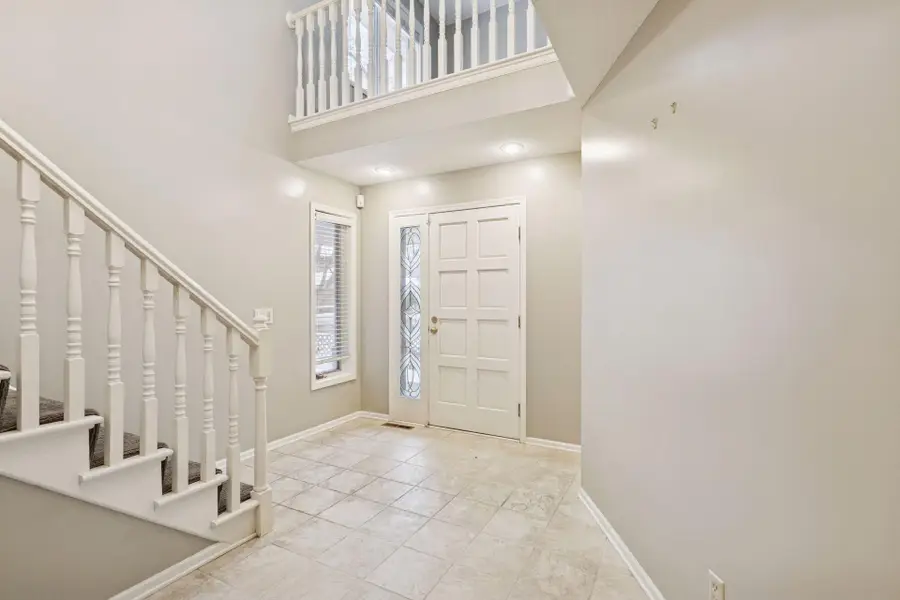 1135 Hollybrook Drive, Wayzata, MN 55391 - #3