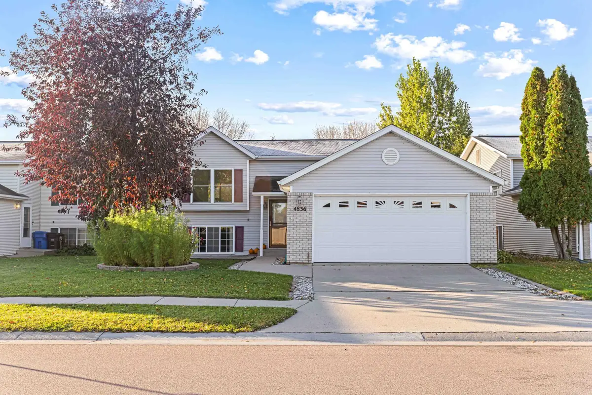 4836 9th Avenue S, Fargo, ND 58103 - Image #1