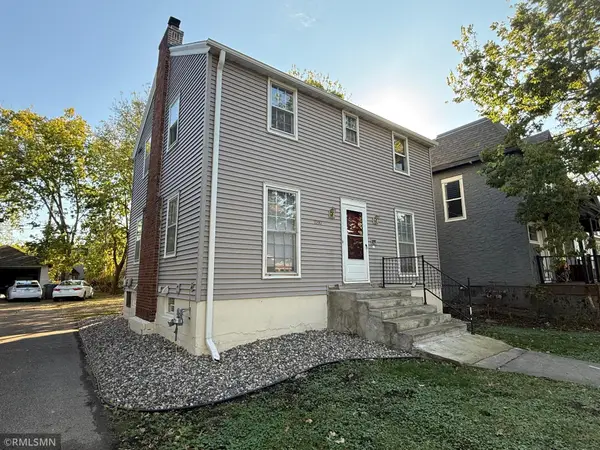 1090 16th Avenue Se, Minneapolis, MN 55414