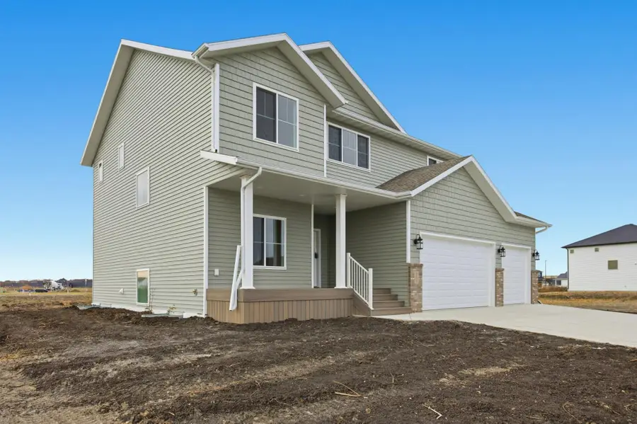 8375 61st Street S, Horace, ND 58047 - Image #2