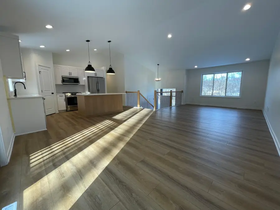 2153 Ponderosa Place Sw, Rochester, MN 55902 - Image #2