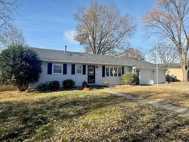 108 Schmahl Drive, Redwood Falls, MN 56283 - Image #2