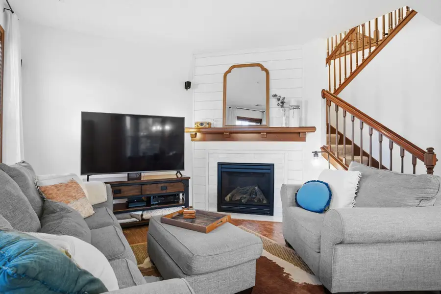 17390 72nd Avenue N #1301, Maple Grove, MN 55311 - Image #2