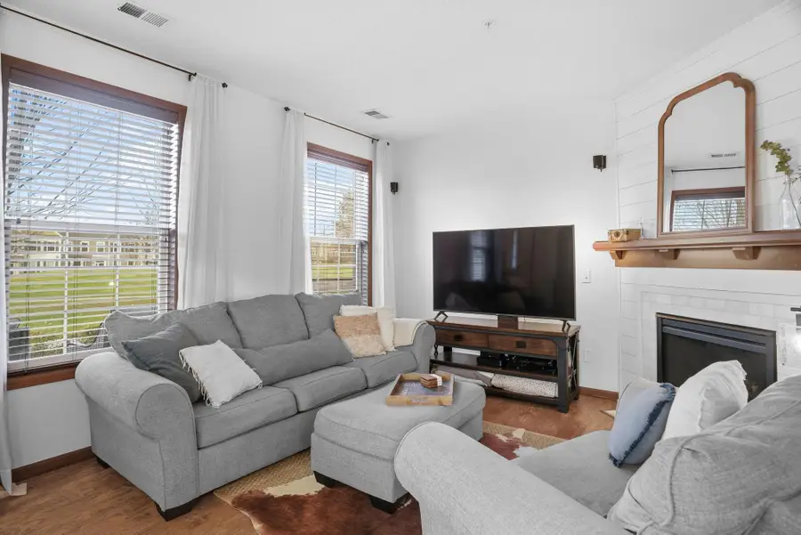 17390 72nd Avenue N #1301, Maple Grove, MN 55311 - Image #3