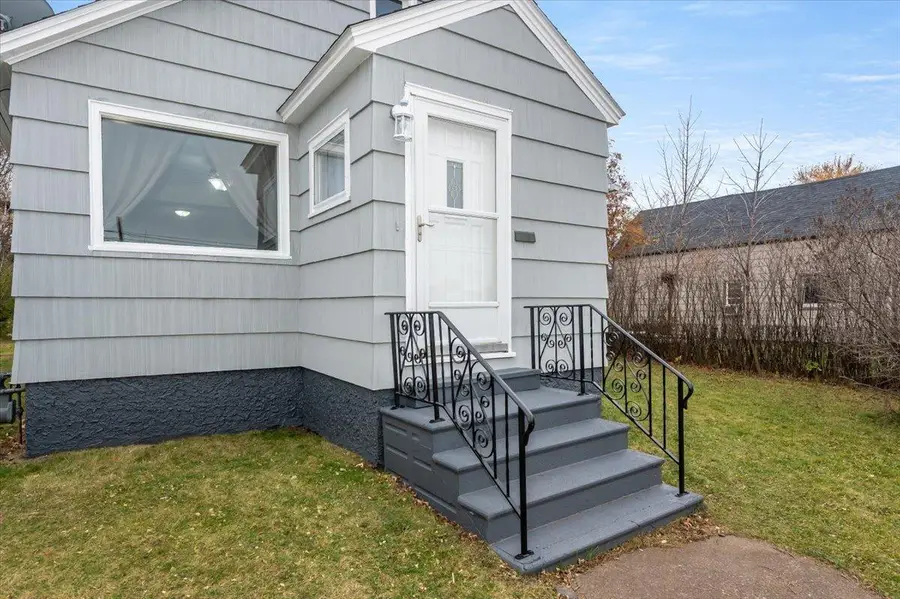 902 Winter Street, Superior, WI 54880 - Image #3