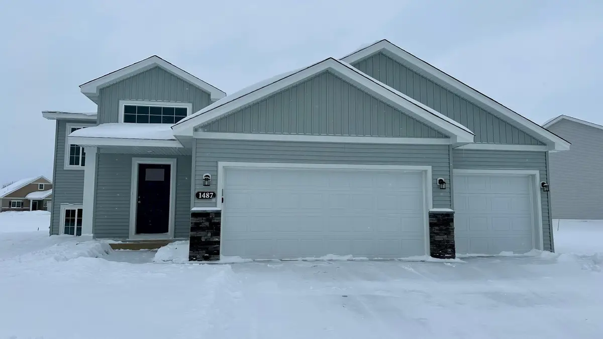 1487 Otter Way, New Richmond, WI 54017 - Image #1