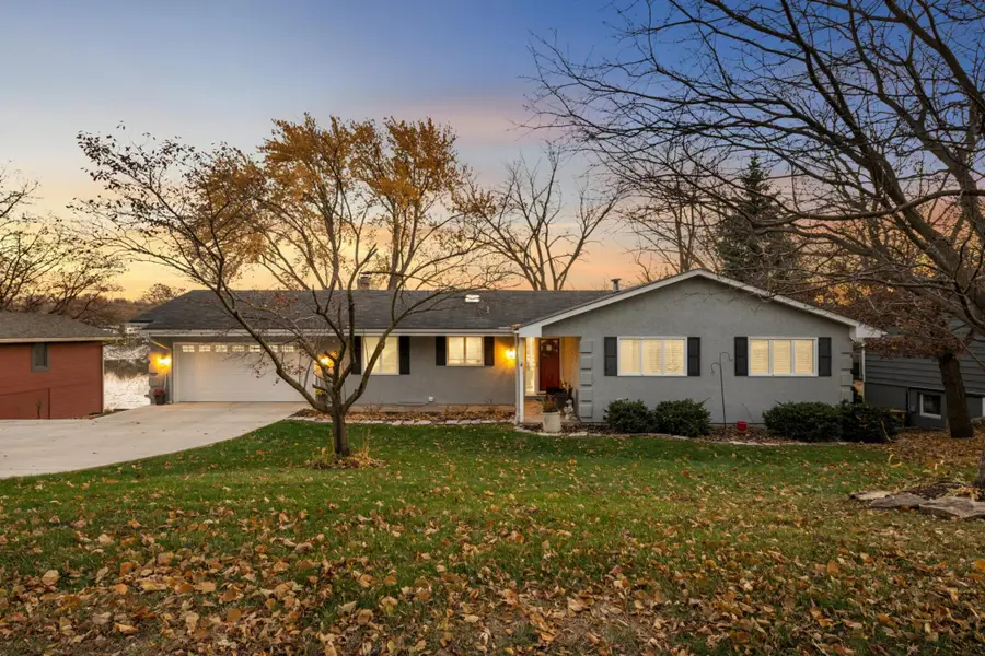 317 Maple Island Road, Burnsville, MN 55306 - Image #3