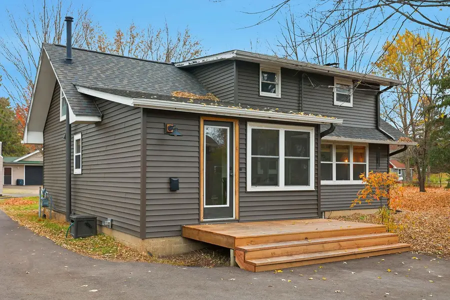 325 Stewart Avenue, Mora, MN 55051 - Image #2