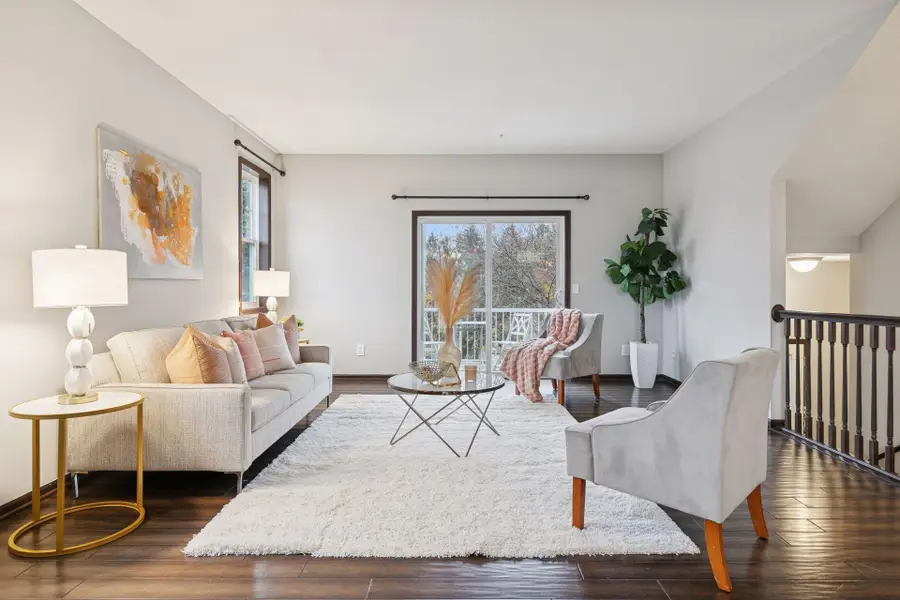 9580 Madison Drive #4, Chanhassen, MN 55317 - Image #2